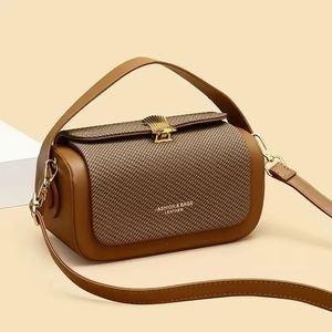 Cross-Border Foreign Trade High-End Genuine Leather Classic Dress Small Crossbody Bag Women Versatile Light Luxury Sling Bag - Product Image 1