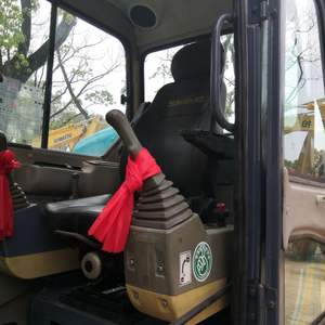 Excavatrice d'occasion SWE70E Mini pelleteuse sur chenilles d'occasion de 7 tonnes de haute qualité en stock à vendre - Product Image 3