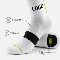 Chaussettes de cyclisme personnalisées avec logo, chaussettes de sport respirantes en maille avec soutien de la voûte plantaire pour hommes et femmes, vente en gros OEM