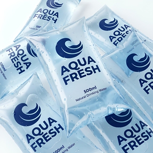 Rotolo di Pellicola in Plastica LDPE <span class=keywords><strong>per</strong></span> Alimenti Monouso con Logo Personalizzato <span class=keywords><strong>per</strong></span> <span class=keywords><strong>Bustine</strong></span> d'Acqua Minerale Pura e Sacchetti <span class=keywords><strong>per</strong></span> Bevande Liquide di Fabbrica - Product Image 3