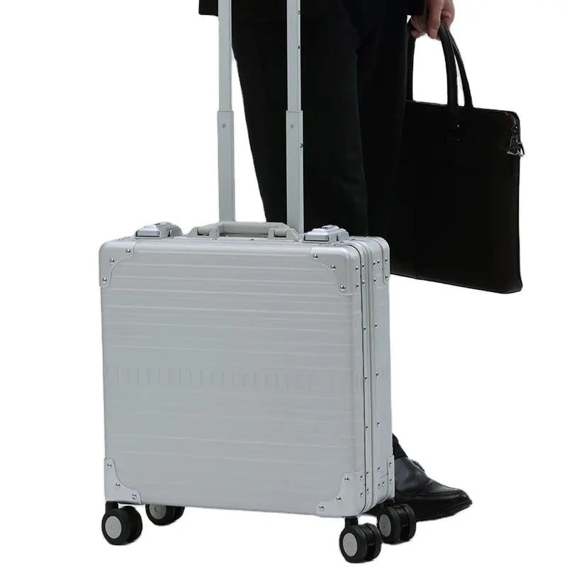 Valise de transport en aluminium dur, taille personnalisée