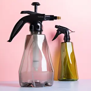 1.5L Transparent Bottles Pressure Plastic Water Sprayer Water Can - China  Watering Can and Metal Watering Can price