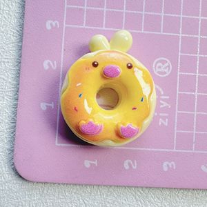 Accessori in Resina a Forma di Animali Cartoon e Ciambelle per Creazioni Fai-da-Te, Clip per Capelli, Cover per Telefoni, Magneti per Frigorifero, Ciondoli per Bottiglie d'Acqua - Vendita all'Ingrosso - Product Image 3