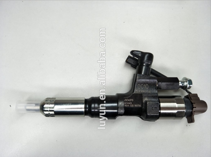 High Quality Diesel Fuel Injector 095000-6593 Common Rail Injector  23670-E0010 With Nozzle DLLA155P842 For HINO