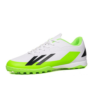 2025 nuove <span class=keywords><strong>scarpe</strong></span> da calcio giovani AG Spike esplosioni transfrontaliere attrezzature per l'allenamento di calcio rotto Nail Lawn <span class=keywords><strong>TF</strong></span> Design - Product Image 2