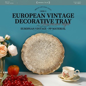Assiettes de présentation roses en plastique écologique de 13 pouces avec bordure perlée dorée pour mariages et décorations de fête, support OEM - Product Image 1