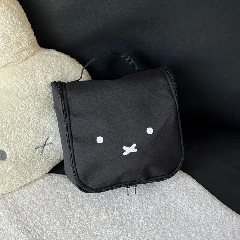 Lapin noir classique