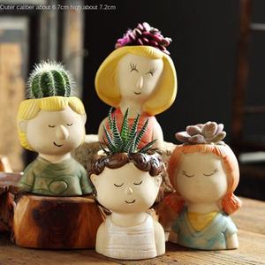 Venta al por mayor de diseño pintado a mano figura humana niña cara cerámica suculenta maceta planta Cactus <span class=keywords><strong>Macetas</strong></span> - Product Image 1