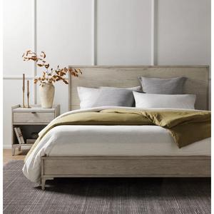 Cama de Madera Maciza de Estilo Francés en Color Blanco Crema, Muebles de Dormitorio de Lujo Tallados a Mano, Estructura de Cama King/Queen Size - Product Image 2