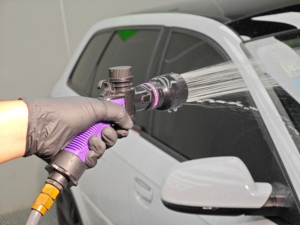 SW-T015 Pistola de Pulverización Multifuncional Ajustable de 5 Modos para Lavado de Autos y Jardinería - Product Image 1