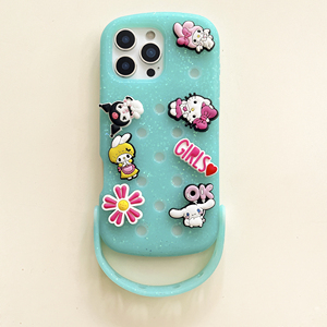 เคสโทรศัพท์ iPhone 17 16 15 Pro Max ลายการ์ตูน กลิตเตอร์ ชาร์มส์ ตุ๊กตาจุ๊บๆ สายคล้องมือ  ลายสัตว์น่ารัก  แบบ DIY  ฝาหลังระบายความร้อน - Product Image 3