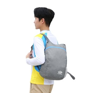 Mochila plegable Vanaheimr de 18 pulgadas, ligera, para senderismo, con bolsillo con cremallera, unisex, para uso en viajes al aire libre - Product Image 5