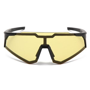 Gafas de Ciclismo Fotocromáticas con Montura Completa, Anti Luz Azul, 100% Protección UV, Multifuncionales para Deportes al Aire Libre - Product Image 4