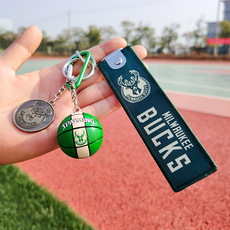 Tela de la marca Bucks ball verde colgante