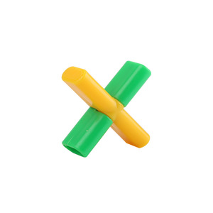 <b>Magic</b> Base <b>Magic</b> Props Cross Locks 5X5 Random Color For <b>Magic</b> <b>Tricks</b> - Product Image 2