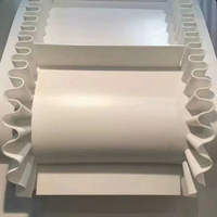 Bande transporteuse Annilte en PVC PU blanc avec crampons |   Surface Antidérapante |   Idéal pour le transport en pente |   Échantillons gratuits disponibles