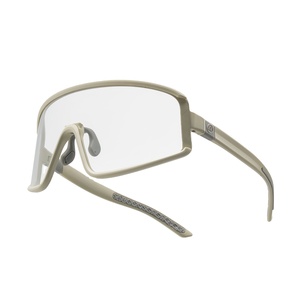 <span class=keywords><strong>Gafas</strong></span> de <span class=keywords><strong>Ciclismo</strong></span> ROCKBROS Polarizadas con Cambio de Color para Hombre y Mujer, <span class=keywords><strong>Antivaho</strong></span>, para Miopía, Deportivas, con Protección Contra el Viento - Product Image 1