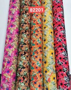 Hawaii Olieverfschilderij Zonnebloempatroon 45S 100% Rayon Viscose Stof Voor Vrouwen Kleding In Voorraad - Product Image 1