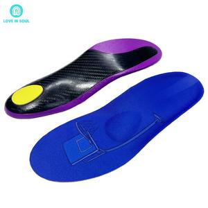 LOVE in SOUL Plantillas de carbono a base de gel más vendidas para aliviar el dolor de pies y distribuir la presión <span class=keywords><strong>en</strong></span> calzado deportivo activo - Product Image 1