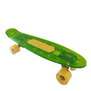 Mini Skateboard 22 Inch Transparent <b>Pc</b> Four Wheeled With Led Light For Kids Age 0 To 24 Months Unisex - Product Image 2