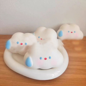 ของเล่นบีบคลายเครียดรูปเมฆ PU ขนาด 10 ซม. สุดนุ่ม ของขวัญสำหรับเด็กและผู้ใหญ่ เพื่อช่วงเวลาผ่อนคลาย - Product Image 3