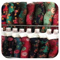 Tissu challis en rayonne 45s imprimé floral rose, tissé uni, doux, 100% viscose, pour robe, vente en gros, design personnalisé