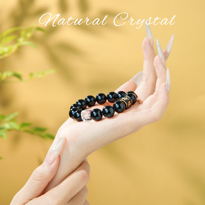 สร้อยข้อมือลูกปัดหินไทเกอร์อายสีดำธรรมชาติประดับทองสำหรับผู้ชาย รูปทรงผีเสื้อ สัญลักษณ์พุทธศาสนา พร้อมอุปกรณ์ทองแดง - Product Image 2