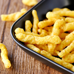 Buen precio y alta calidad China Precio bajo Kurkure/ Cheetos/ Nik Naks Máquina para hacer bocadillos Línea de producción - Product Image 2