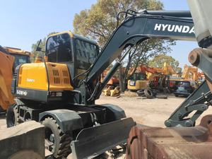 Mini-excavatrice sur roues Hyundai coréenne d'occasion, 60W, 6 tonnes, avec moteur, boîte de vitesses, moteur, en vente - Product Image 6