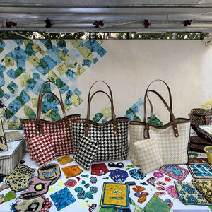 Bolsos de Mano de Lona a Cuadros de Moda 2025, Gran Capacidad, para Mujer, Bolsos de Lona con Cierre de Cremallera, Estilo Veraniego - Product Image 3