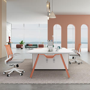 Juego <span class=keywords><strong>de</strong></span> <span class=keywords><strong>Escritorio</strong></span> y <span class=keywords><strong>Sillas</strong></span> <span class=keywords><strong>de</strong></span> Oficina <span class=keywords><strong>de</strong></span> Madera <span class=keywords><strong>de</strong></span> Lujo para Cuatro Personas, Duradero, con Diseño Moderno, Tomacorriente y Gabinete <span class=keywords><strong>de</strong></span> Almacenamiento - Product Image 4