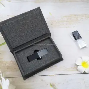 Impression personnalisée Emballage de taille de logo Boîtes en papier USB magnétiques pour cadeaux