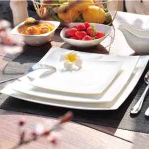 Cheap Restaurant White Melamine Plate Set Factory Supplier White Hotel Plastic Square Plate Cutlery Dinner Set