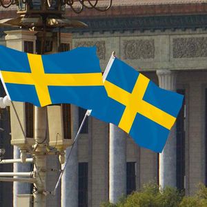 3x5Ft Sweden <b>Flag</b> Polyester Fabric With Two Brass Grommets Wall Hanging Outdoor and Indoor Decor - Product Image 2