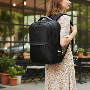 กระเป๋าเป้สะพายหลังอเนกประสงค์สำหรับพักผ่อนและธุรกิจ รุ่นขายดีปี 2025  กระเป๋าใส่แล็ปท็อปความจุขนาดใหญ่ พร้อมพอร์ตชาร์จคู่ กระเป๋าเดินทางน้ำหนักเบา - Product Image 3