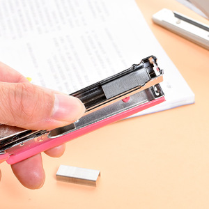 Mini Stapler 10 <b>Sheet</b> Capacity <b>Plastic</b> Office Stationery Stapler For Paper Binding - Product Image 3