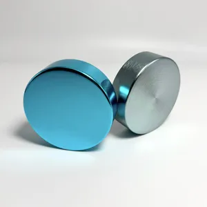 Krim Wajah warna cerah 50g, penutup aluminium dapat disesuaikan dengan kinerja biaya tinggi