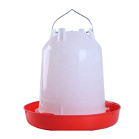 Nouvelle Abreuvoir Automatique en Plastique Yimuda 1L 2L 4L 5L 8L 10L 15L avec Poignée pour Poulets, Poules et Canards