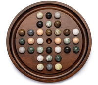 Jeu de solitaire de luxe en bois personnalisé : plateau en bois massif, 32 billes en marbre naturel, stratégie pour un seul joueur et jeux intelligents