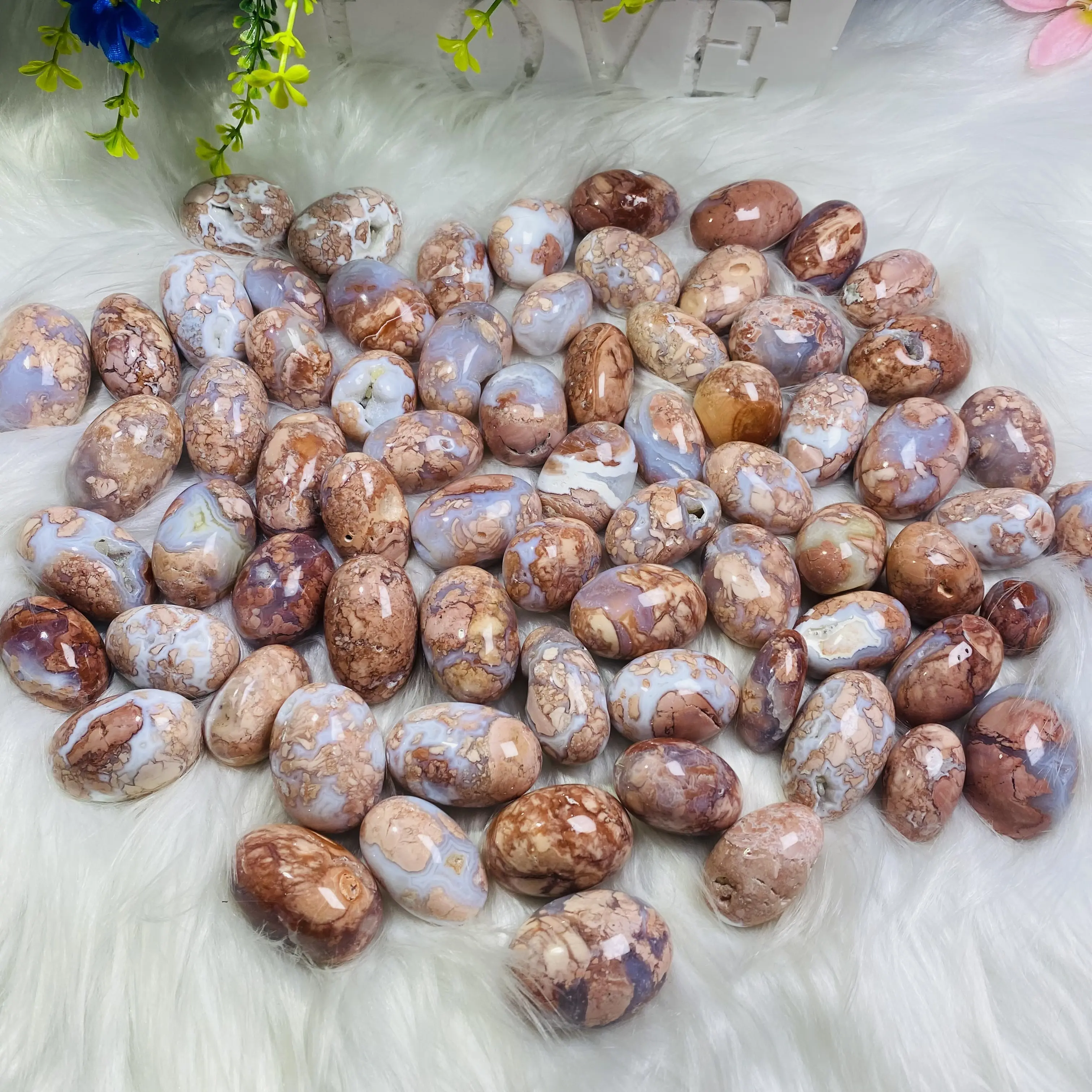 2-3 cm Wholesale High Quality Polished Tumbled Stone Petal Agate Crystal Tumbled Stone for decoration