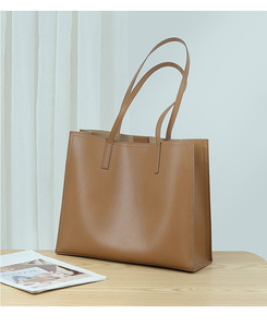 2025 nouveau sac fourre-tout simple de grande capacité plusieurs couleurs en cuir en option - Product Image 2