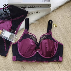 Soutien-gorge push-up ultra-fin et sexy à motif floral et oreilles de <span class=keywords><strong>lapin</strong></span> pour femme, pour poitrines généreuses, avec armatures souples et trois crochets de maintien. - Product Image 1