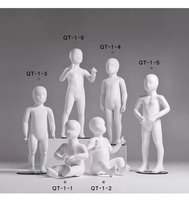 Mannequin de bébé nouveau-né tendance en promotion