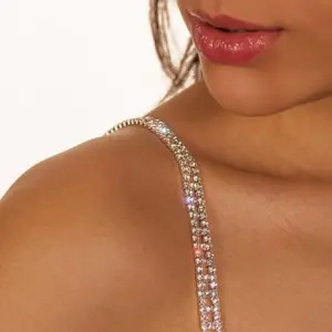 NJC Neue Kupfermode sexy Kristall mehrfarbig Diamant-Schulterkette Schmuck für Damen