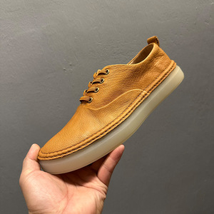 Mocassins décontractés rétro en cuir véritable pour hommes, marron, talon plat, semelle respirante, lacets avant, couleur unie, style jeune - Product Image 1