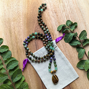 Collar de Meditación con 108 Cuentas Anudadas a Mano, Jade Verde, Turquesa, Lepidolita, Ojo de Tigre, Cristales Curativos, Joyería de Yoga - Product Image 5