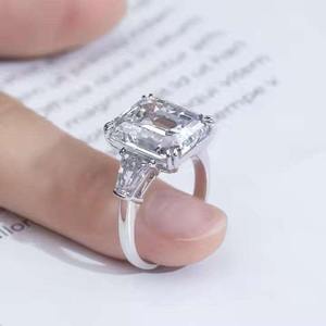 Bague Classique à Trois Pierres en Moissanite, Argent 925, VVS, Design Élégant et Scintillant pour Femme, Cadeau de Mariage, Bijoux - Product Image 2