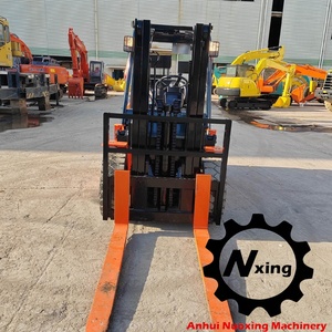 Equipo de Elevación Industrial de 50 Toneladas - Solución Confiable para Manejo de Materiales con Pantalla Multimedia para Motor - Product Image 2