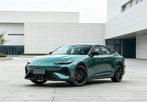 Changan UNI-<span class=keywords><strong>V</strong></span>, Auto Compacto <span class=keywords><strong>H</strong></span>íbrido Gasolina-Eléctrico, 5 Puertas, 5 Asientos, 0-100 km/<span class=keywords><strong>h</strong></span> en 6.98s, Velocidad Máxima 185 km/<span class=keywords><strong>h</strong></span>, para Exportación Global - Product Image 5