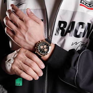 NAVIFORCE 8054 Montre-bracelet créative multifonction pour homme avec affichage de la date, bracelet en silicone souple, montres étanches pour le sport, chronographe - Product Image 3